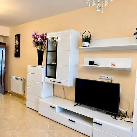 Apartman двустаен в *
